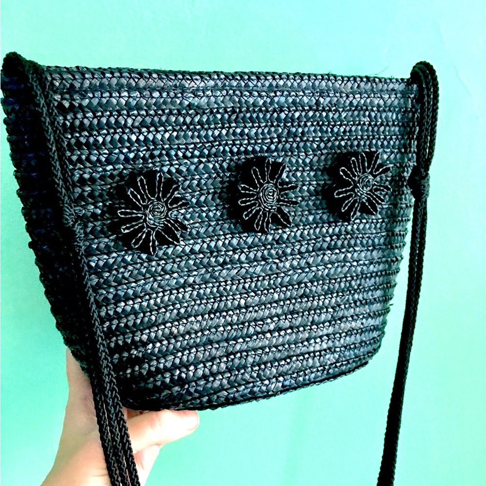 Black Woven Straw Purse With Flower Adornment and Rope Strap